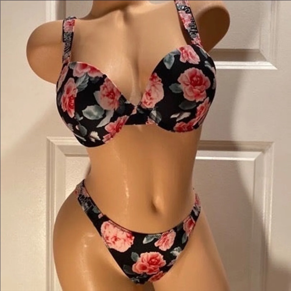 Rhinestone push-up set size 38c NWOT